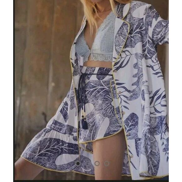 Anthropologie Camille Cabanes Botanical Bird Flannel Pajama Set XS Blue White